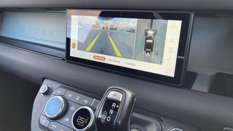 Land Rover Defender 3.0 D250 X-Dynamic S 90 3dr Auto Diesel Estate